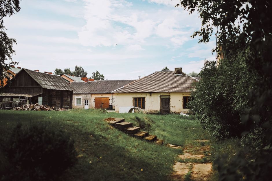 Jak oddzielić dobrą okazję od pozornej? Siedlisko na wsi